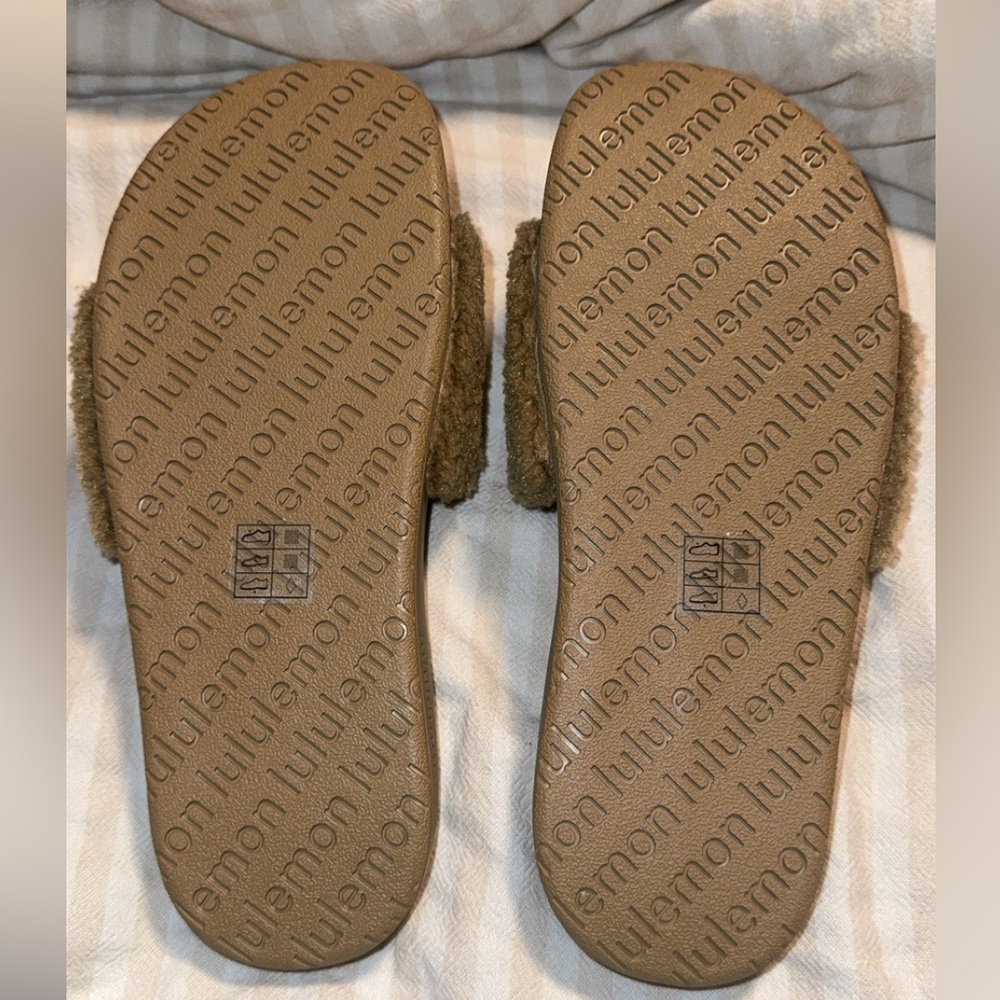 Lululemon Athletica Brown Faux-Sherpa Slide Sandals - Picture 5 of 8